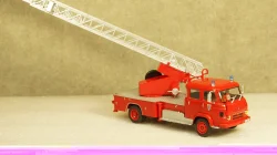 Saviem S7 пожарное депо с лестницей красный, Atlas 1:43