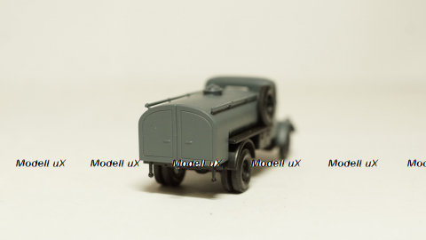 Mercedes Benz 3000 военный бензовоз немецкий, Herpa/КУМ 1:87 