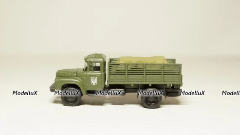 Зил 130 борт с грузом армия Украины хаки, Herpa 1:87 
