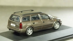 Opel Astra G Caravan brownmetallic, Schuco 1:43