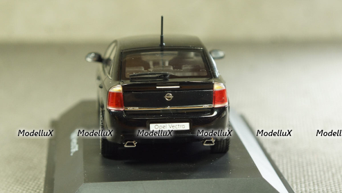 Opel Vectra OPC black, Schuco 1:43