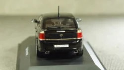 Opel Vectra OPC black, Schuco 1:43