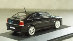Opel Vectra OPC black, Schuco 1:43