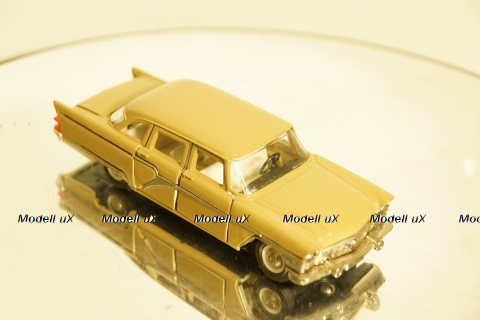 Газ 13 Чайка, бежевый