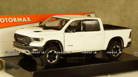 Dodge Ram 1500 Crew Cab Rebel white, 79358, MotorMax 1:24