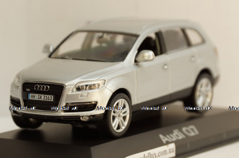 Audi Q7 4,2 FSI Quattro, Schuco 1:43