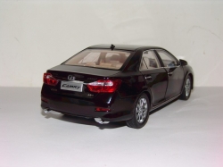 Toyota Camry VII 2015, Paudi 1:18