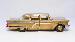 Газ 13 Чайка, 1:43
