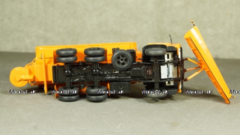 Камаз-5325 пескоразбрасыватель, Алник43 1:43