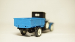 Амо Ф15, синий, 1:43