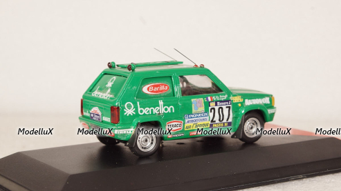 BMW M5 (F10) 2011 1:18