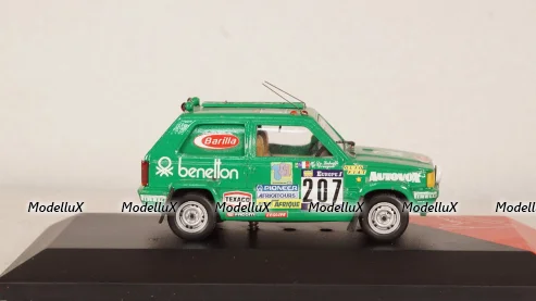 BMW M5 (F10) 2011 1:18