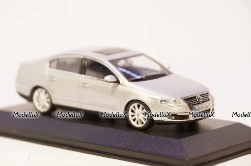BMW M5 (F10) 2011 1:18