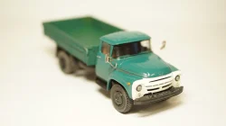 ЗИЛ 130 со следами эксплуатации, 1:43