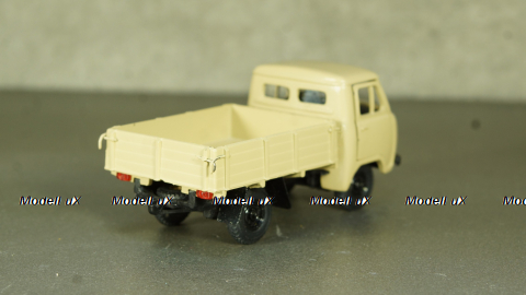 УАЗ 3303 бежевый