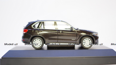 BMW X5 Series F 15, Paragon 1:43
