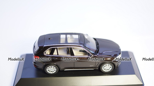 BMW X5 Series F 15, Paragon 1:43