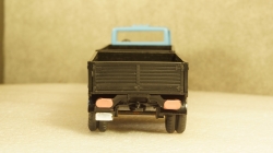 Зил 4331 бортовой с прицепом синий/черный, з-д Вега 1:43