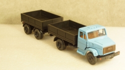 Зил 4331 бортовой с прицепом синий/черный, з-д Вега 1:43