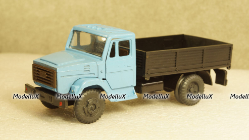 Зил 4331 бортовой синий/черный, з-д Вега 1:43