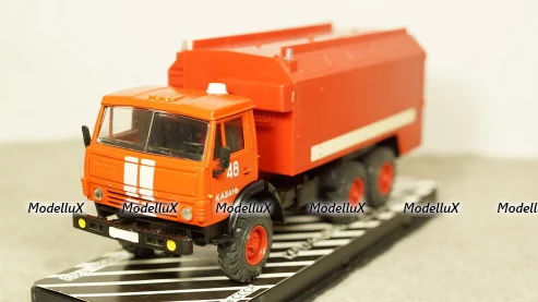 Камаз 4310 АР2 пожарный в боксе 11.1992, 1:43