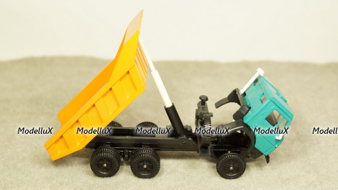 Камаз 5511 самосвал зеленый, 1:43
