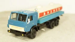 Камаз 53212 Молоко, 1:43