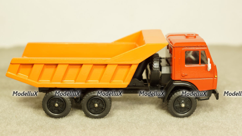 Камаз 5511 на резине самосвал 1:43
