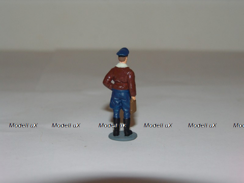 Фигурка немецкий летчик Эрих Хартманн