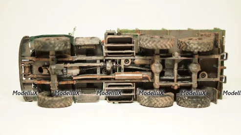 ЗИЛ 131 бортовой со следами эксплуатации, Modellux 1:43