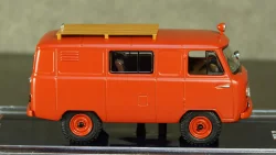 Уаз 450Б передвижная пожарная лаборатория, TruckTyr 1:43