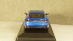 Porsche Panamera 4S (2. Gen.) 2016 blue, Herpa 1:43