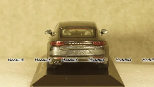 Porsche Panamera Turbo (2. Gen.) 2016 dark grey, Herpa 1:43