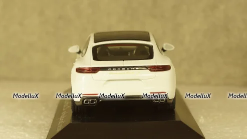 Porsche Panamera Turbo S E-Hybrid Executive G2 white, Herpa 1:43
