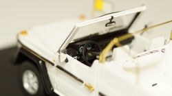 Mercedes Benz G 230 Papamobille, Spark 1:43