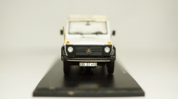 Mercedes Benz G 230 Papamobille, Spark 1:43