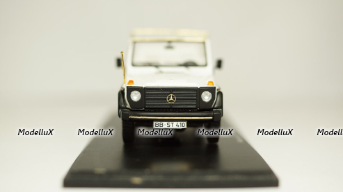 Mercedes Benz G 230 Papamobille, Spark 1:43