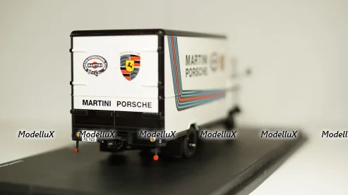Mercedes Benz LP 608 Koffer LKW Martini Racing, Schuco 1:43