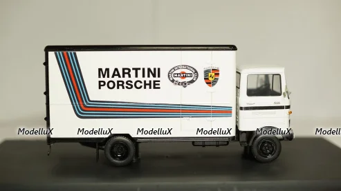 Mercedes Benz LP 608 Koffer LKW Martini Racing, Schuco 1:43