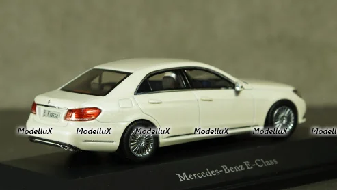 Mercedes E300 W212 2013 white, IScale 1:43