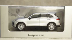 Porsche Cayenne (958) year 2014 silver, Minichamps 1:43