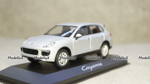 Porsche Cayenne (958) year 2014 silver, Minichamps 1:43