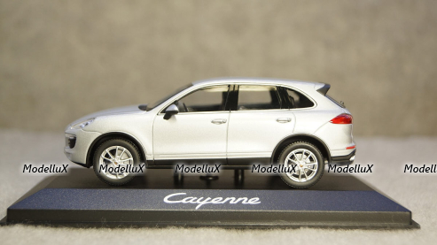 Porsche Cayenne (958) year 2014 silver, Minichamps 1:43