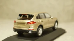 Porsche Cayenne Turbo (958) year 2014 gold, Minichamps 1:43