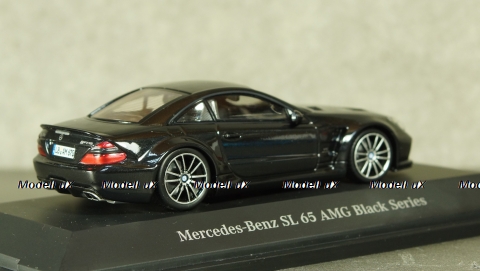 Mercedes SL65 AMG R230 2010 black, Minichamps 1:43