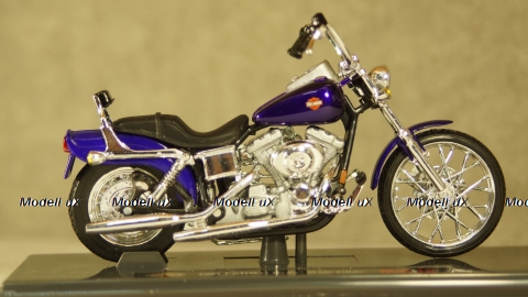 Harley Davidson FXDWG Dyna Wide Glide 2001 metallic dark plum, Maisto 1:18