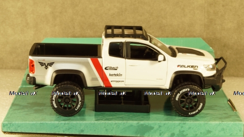 Chevrolet Colorado ZR2 Pick Up 2017 white, 32534, Maisto 1:24