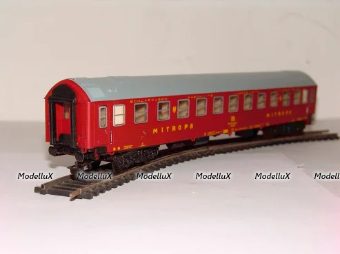 Вагон пассажирский 4-х осный, HO (1:87)