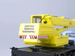 ЗИЛ 133 Автокран, голубой/желтый SSM1108