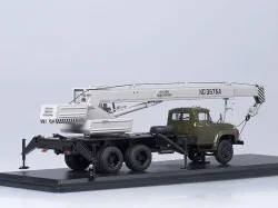 Автокран КС-3575А (133ГЯ), хаки/серый SSM1109